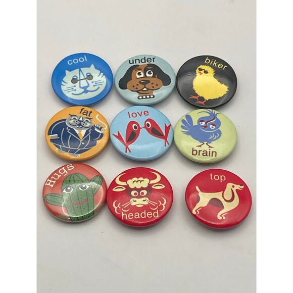 Unique Funny Pin Button Lot Collection (9) Cat Dog Bird Bull - Picture 1 of 3